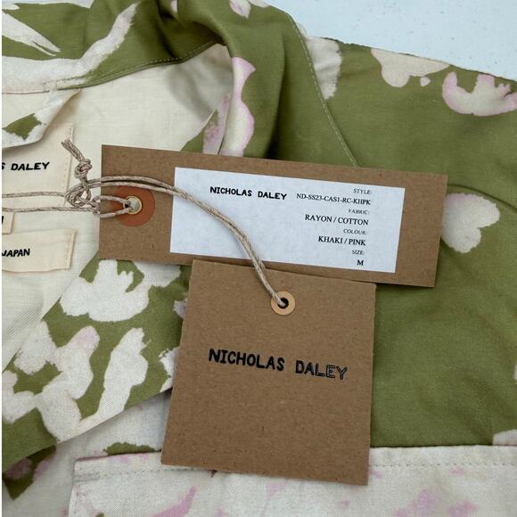 NWT Nicholas Daley Green Calypso Aloha Short Sleeve Shirt Men's Size MEDIUM - Picture 4 of 12